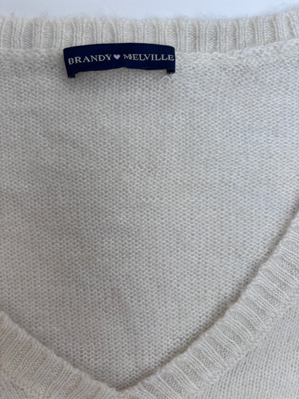 Sweater Brandy melville crudo