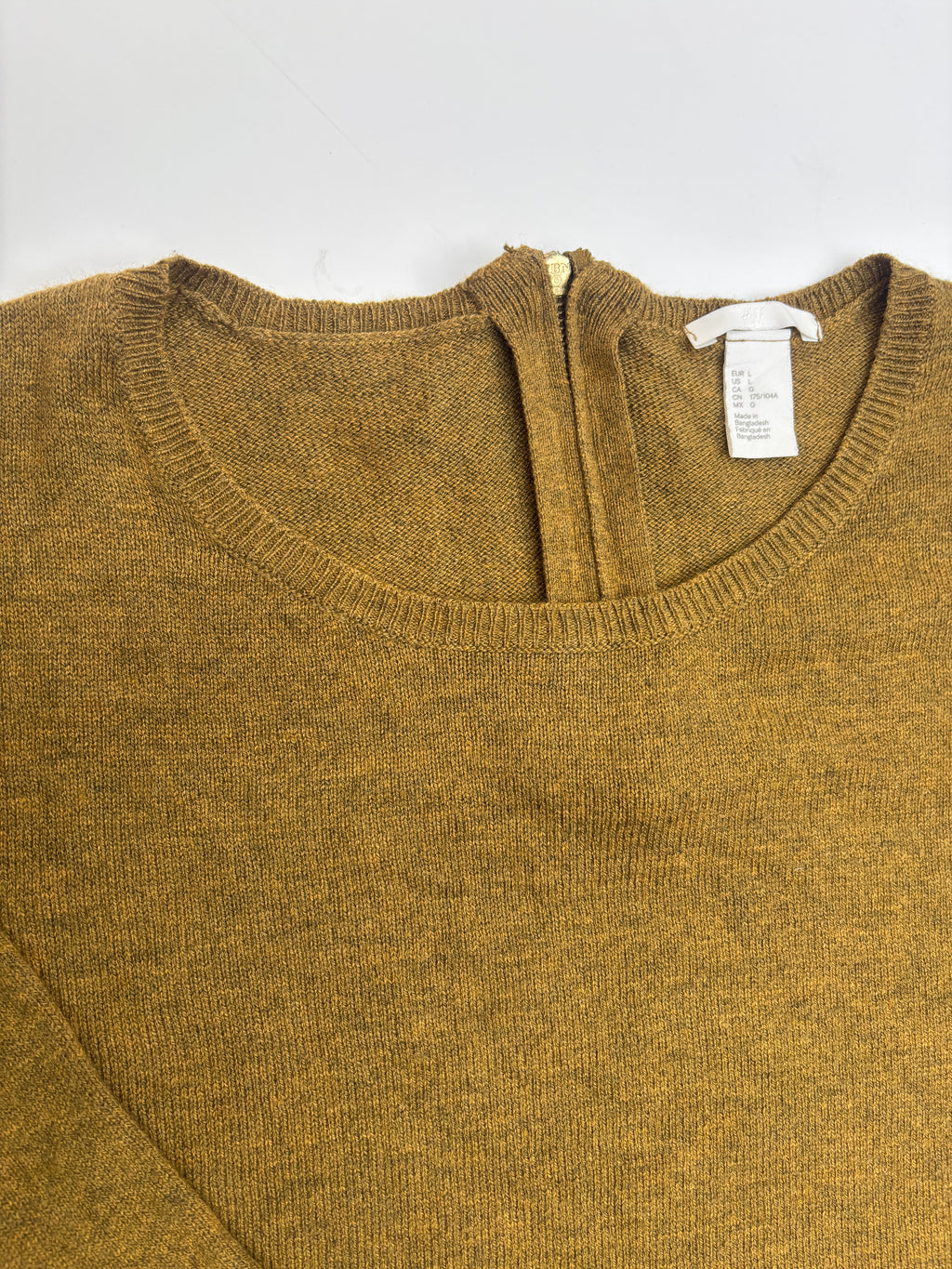 Sweater de hilo mostaza HM