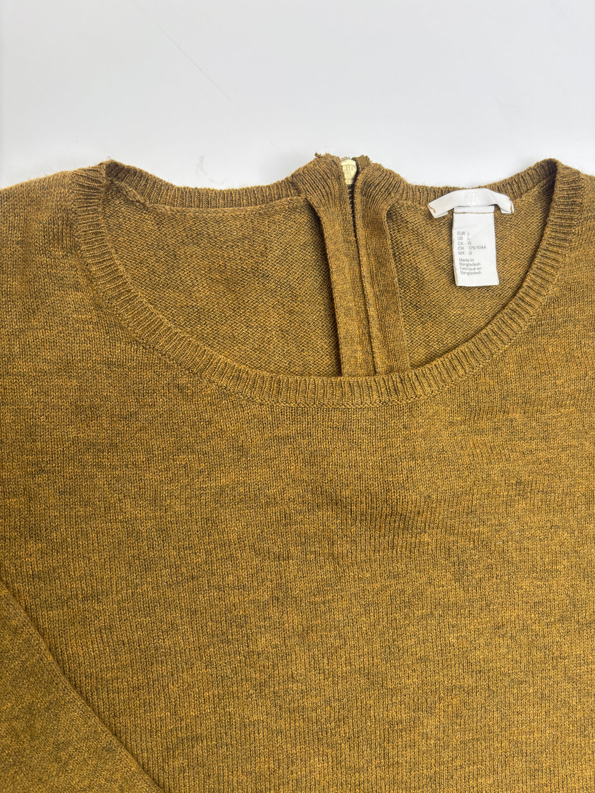 Sweater de hilo mostaza HM