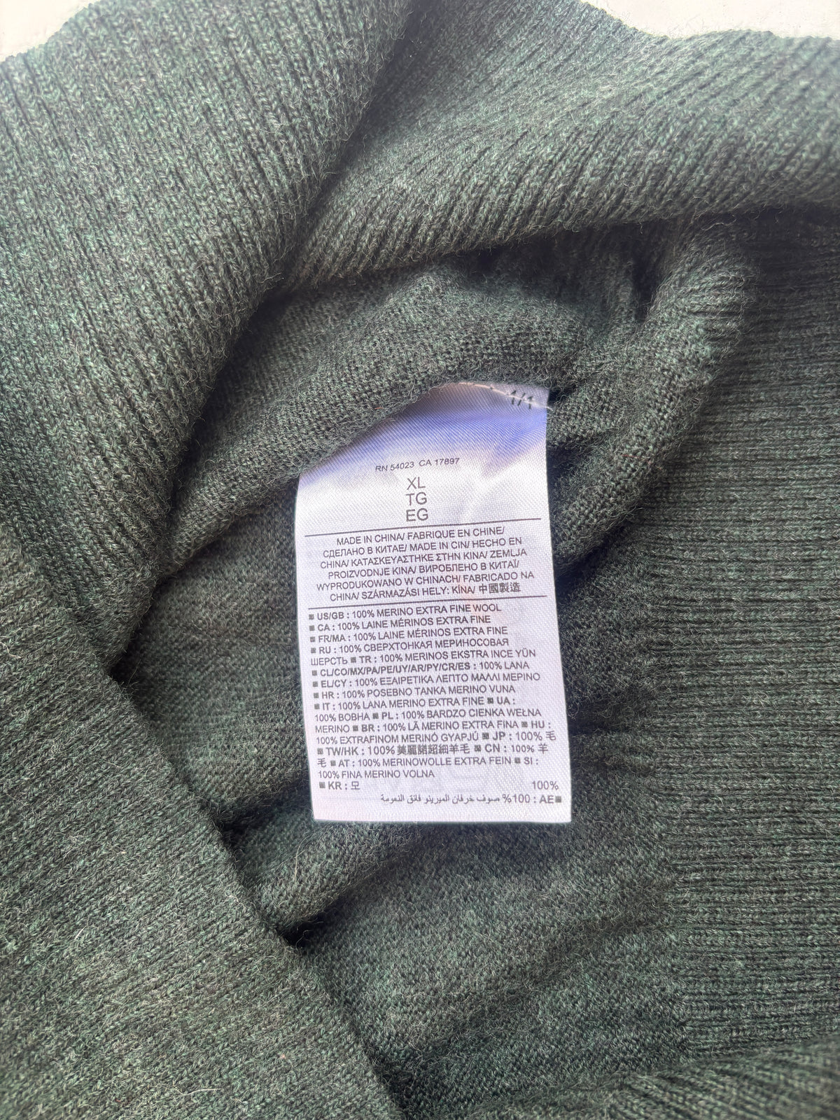 Sweater Banana Republic lana verde