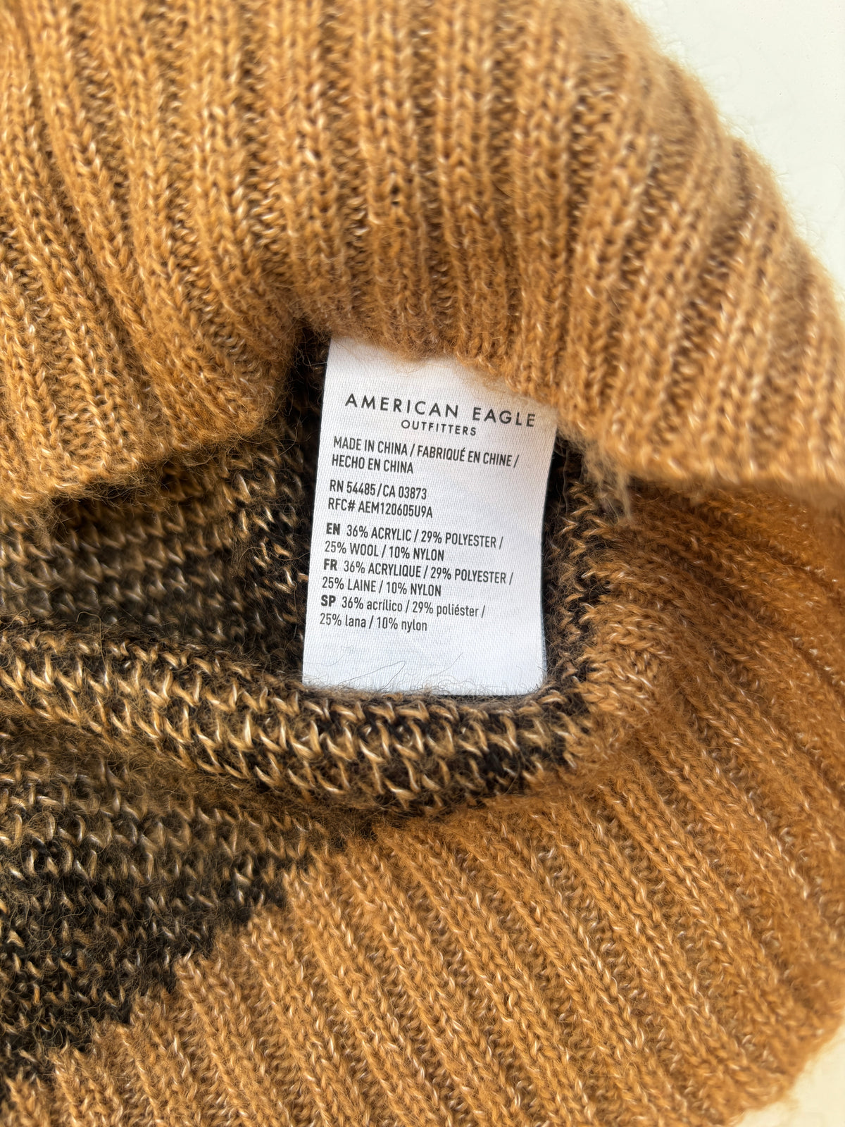 Sweater American eagle lana