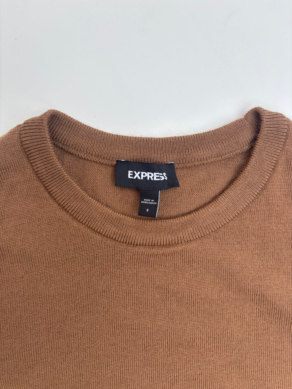 Sweater Express café lana