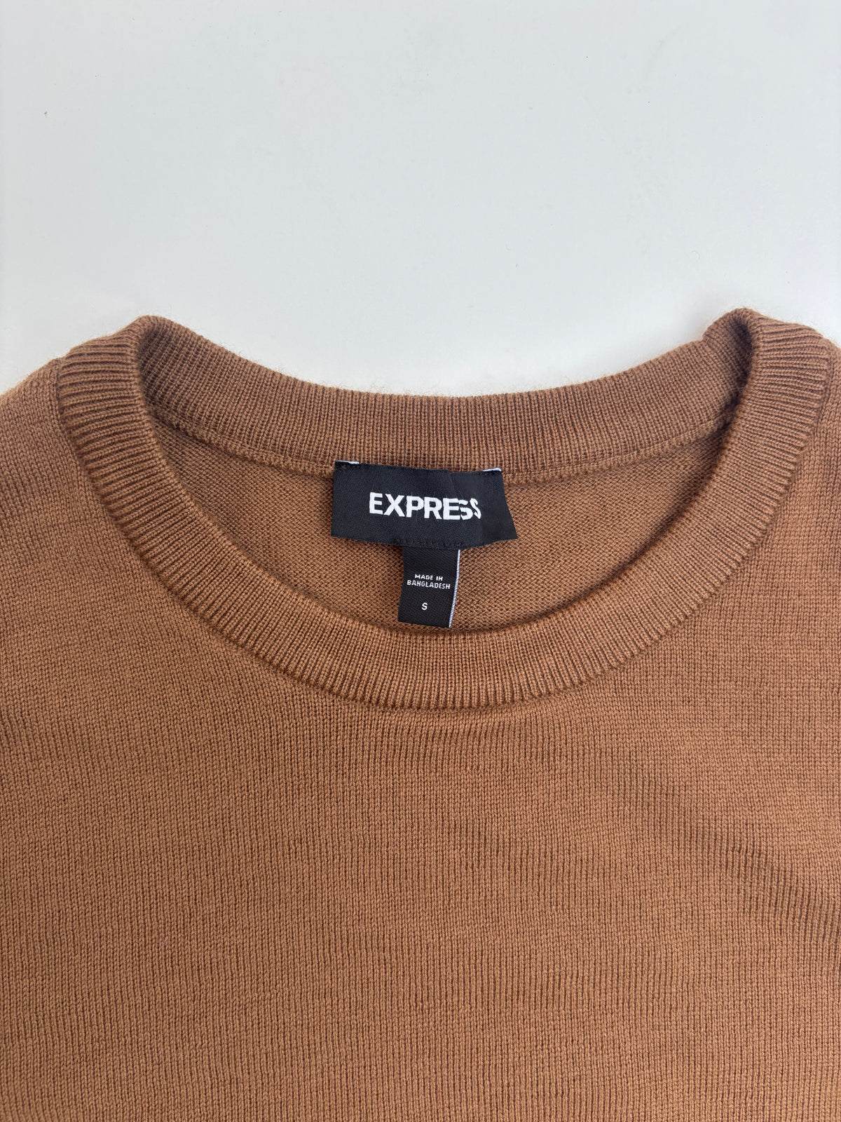 Sweater Express café lana