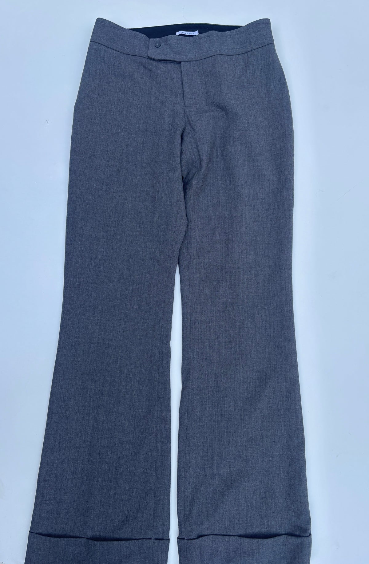 Pantalón gris Gap