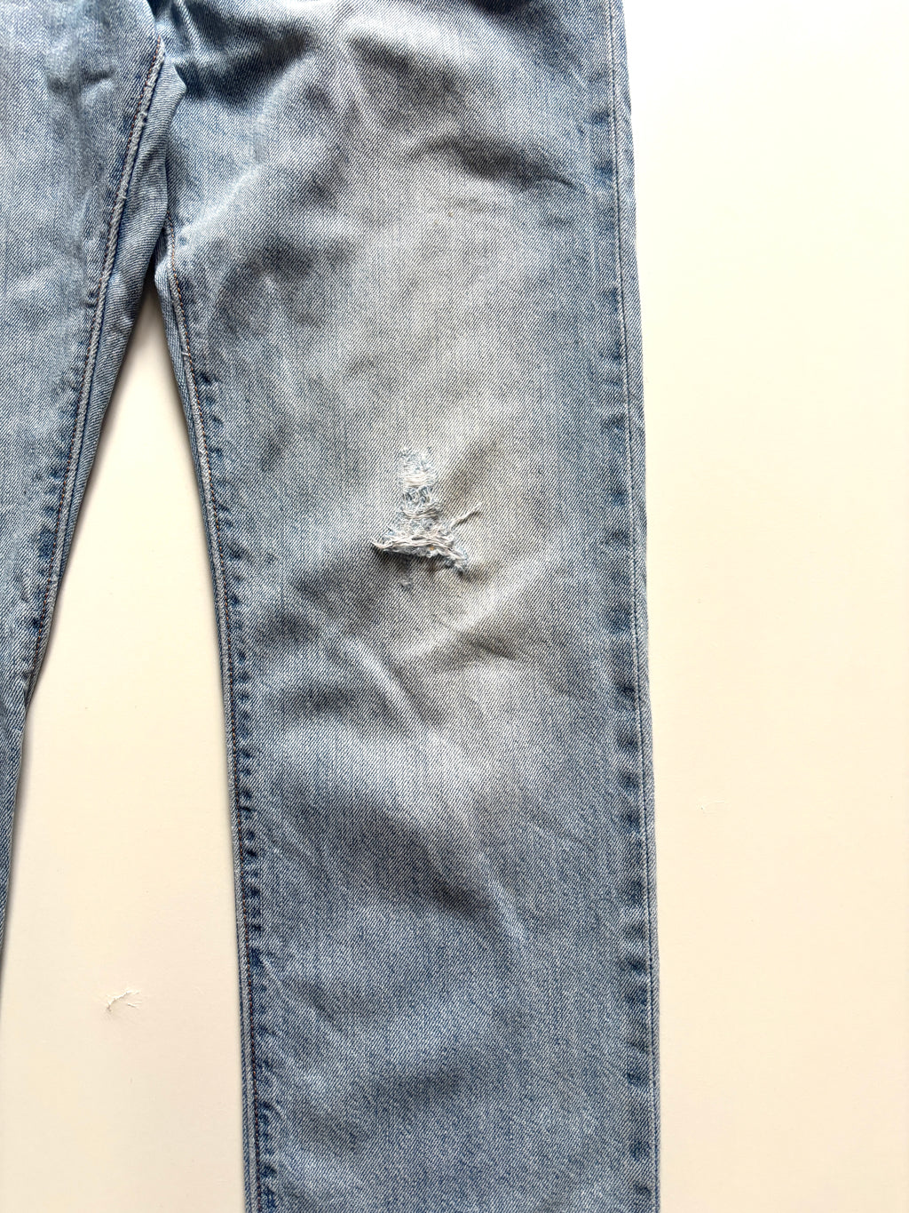 Jeans Levi´s rasgado