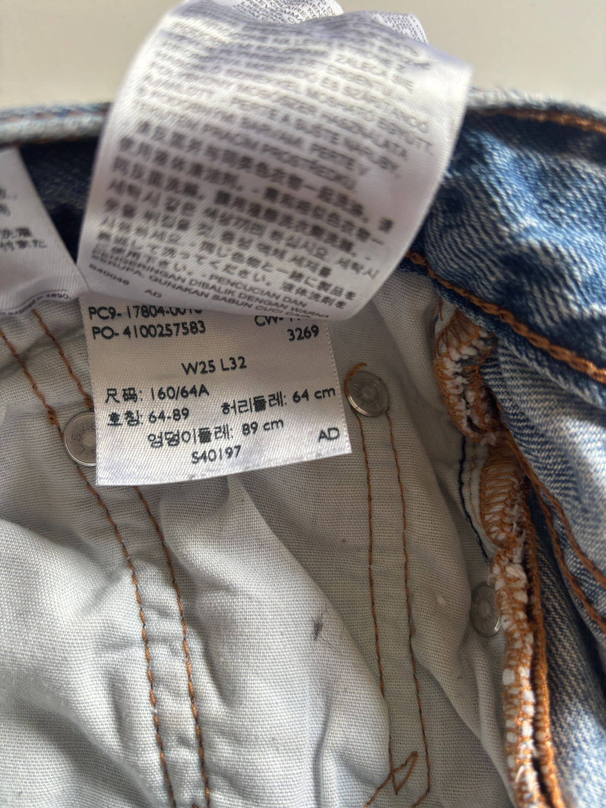 Jeans Levi´s rasgado