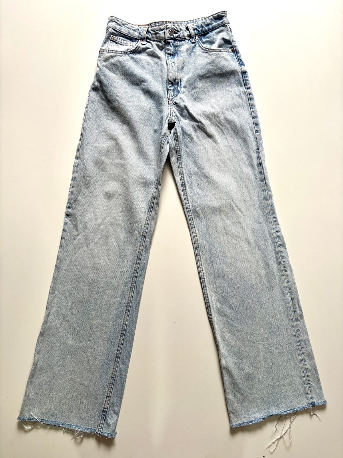 Jeans Zara celeste baggy
