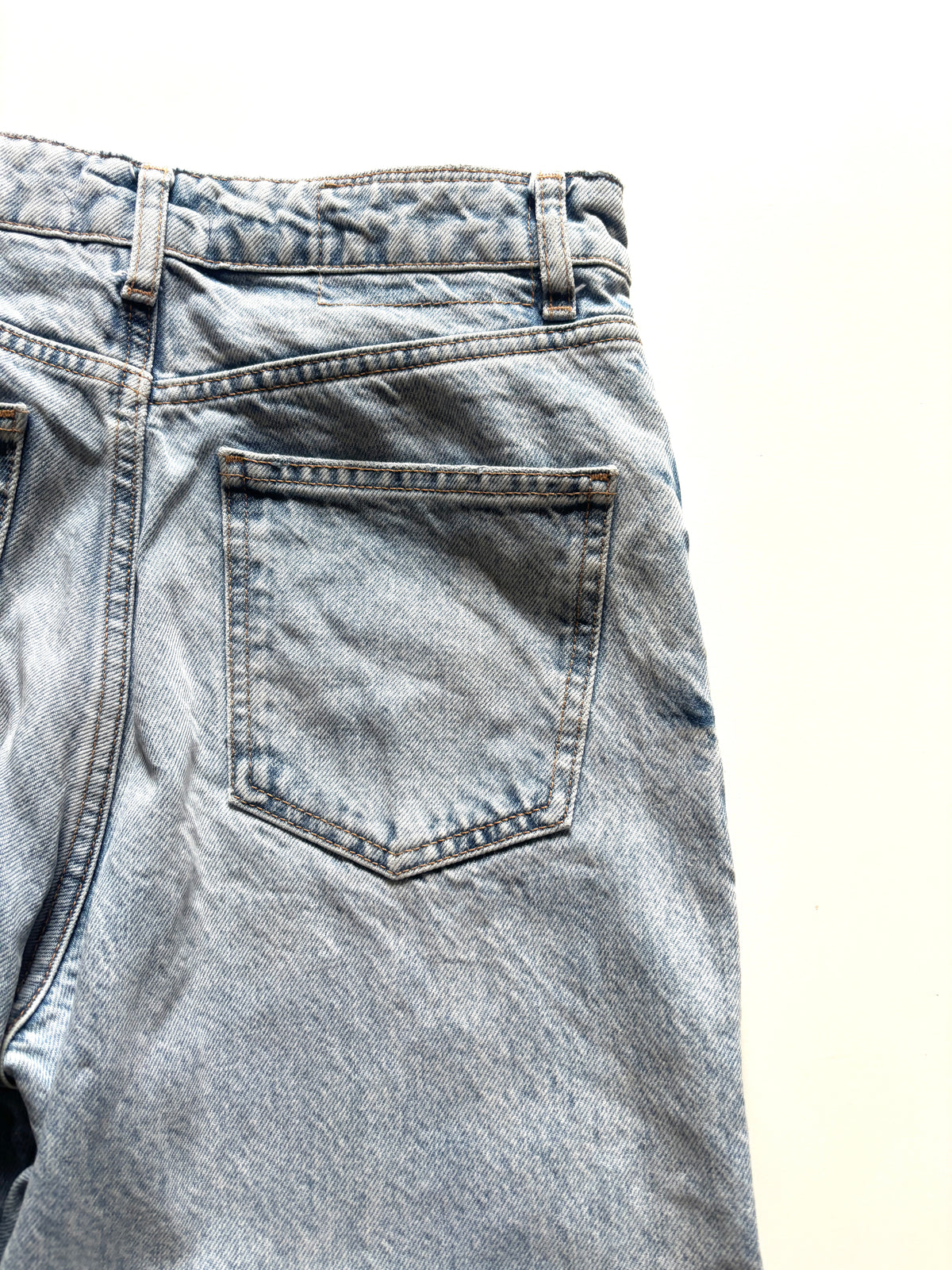 Jeans Zara celeste baggy