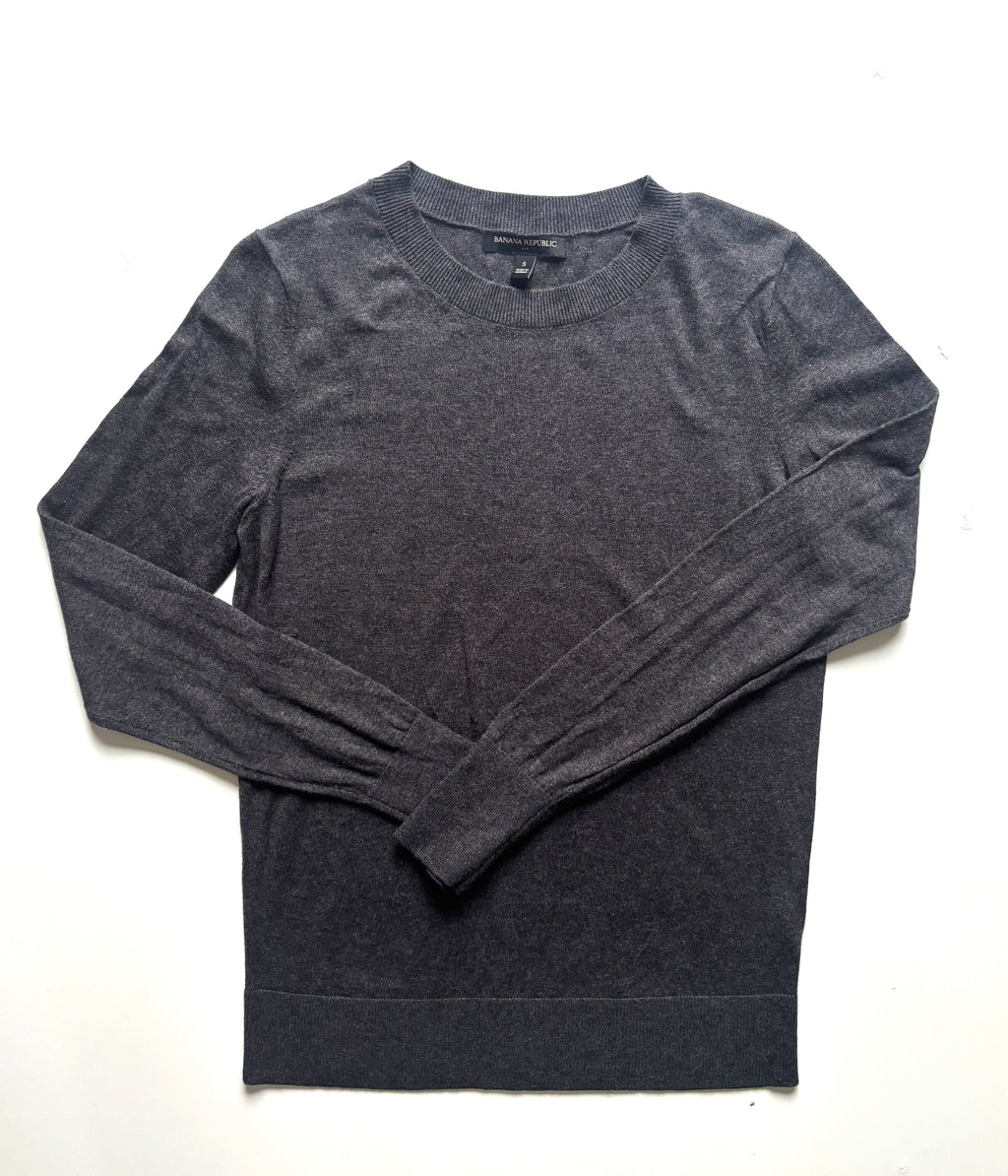 Sweater Banana Republic gris