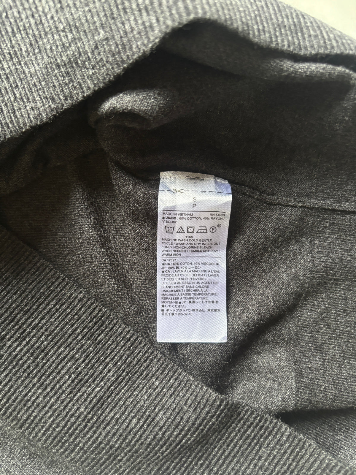 Sweater Banana Republic gris