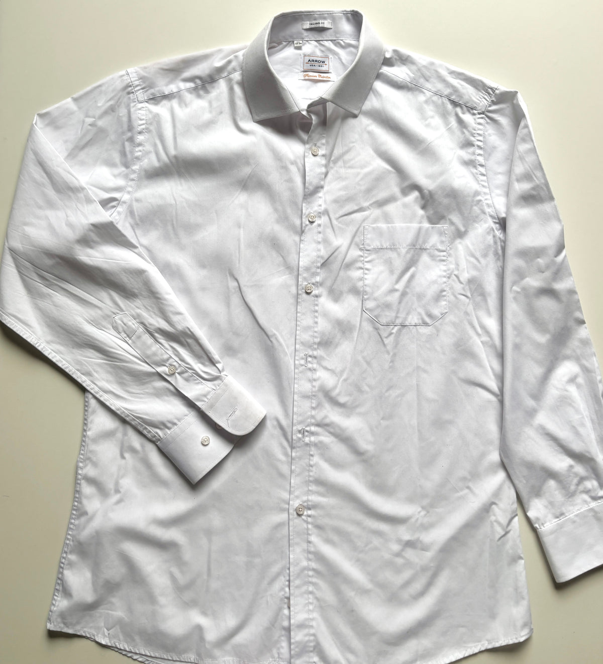 Blusa vintage Arrow blanca