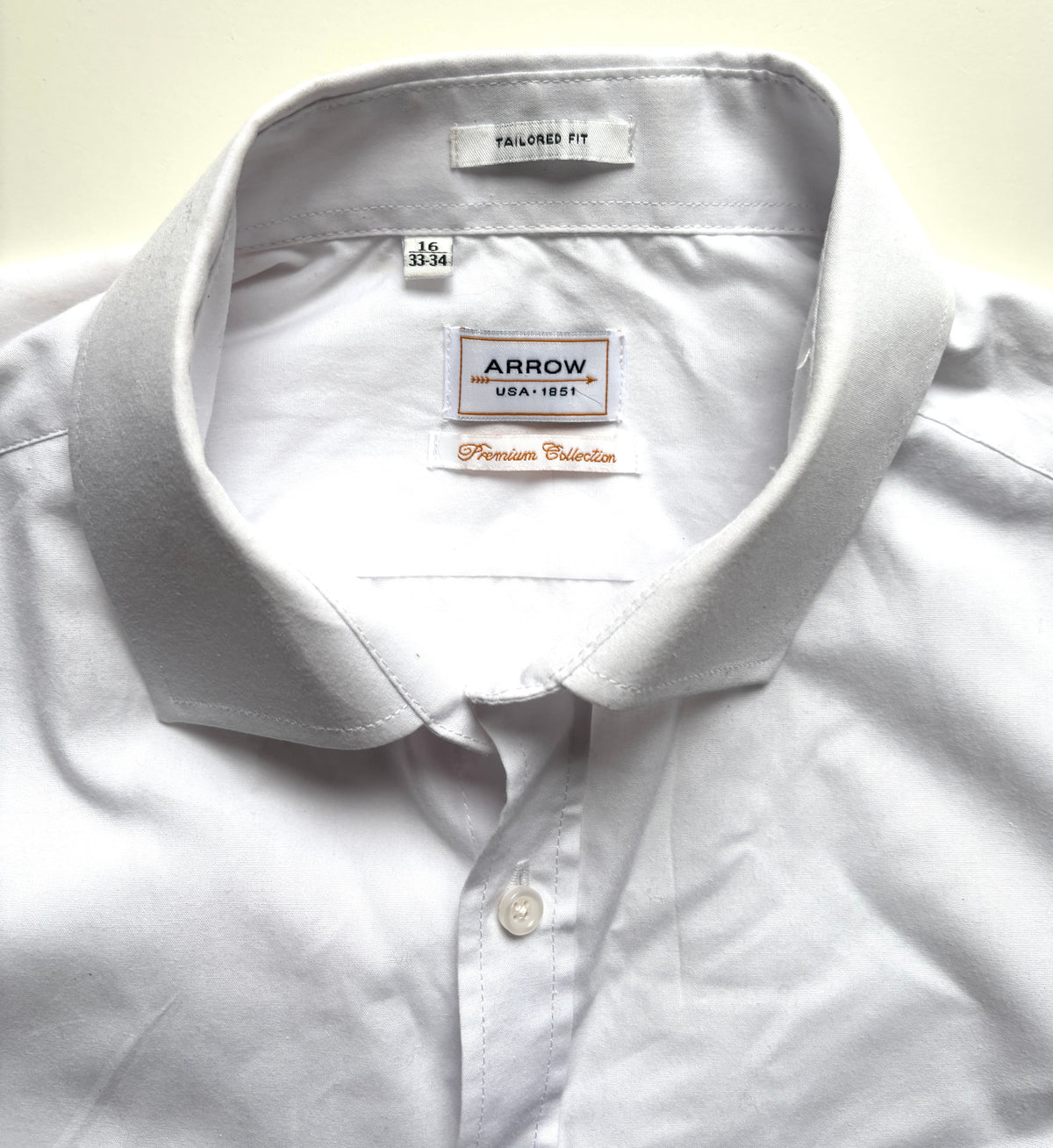 Blusa vintage Arrow blanca