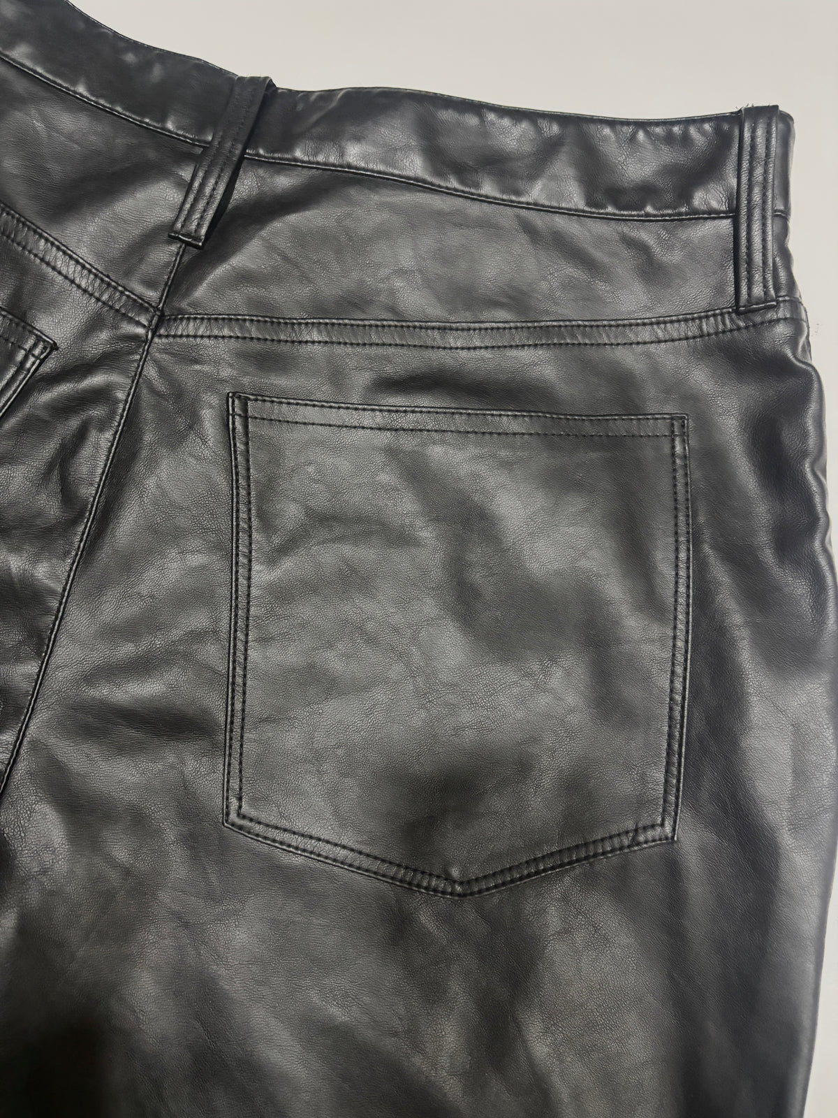 Pantalon Madewell cuerina