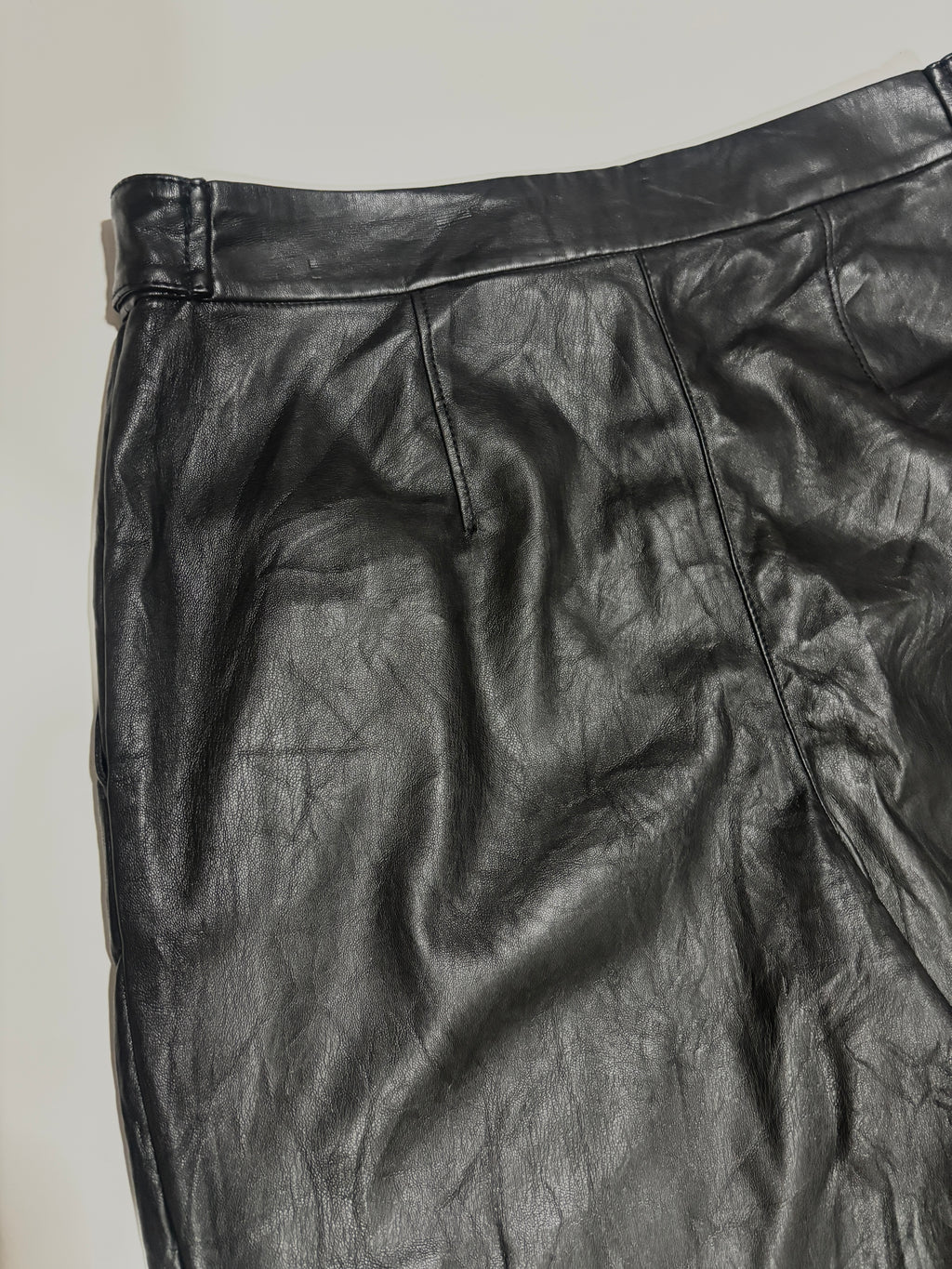 Pantalón Loft cuerina