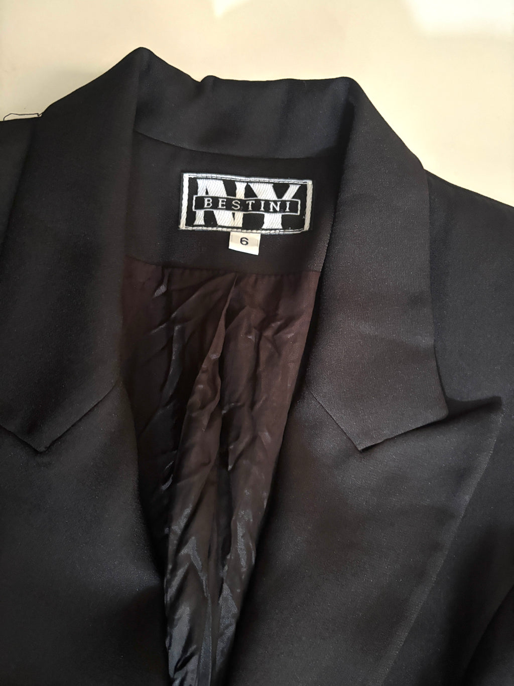 Blazer vintage negro Bestini