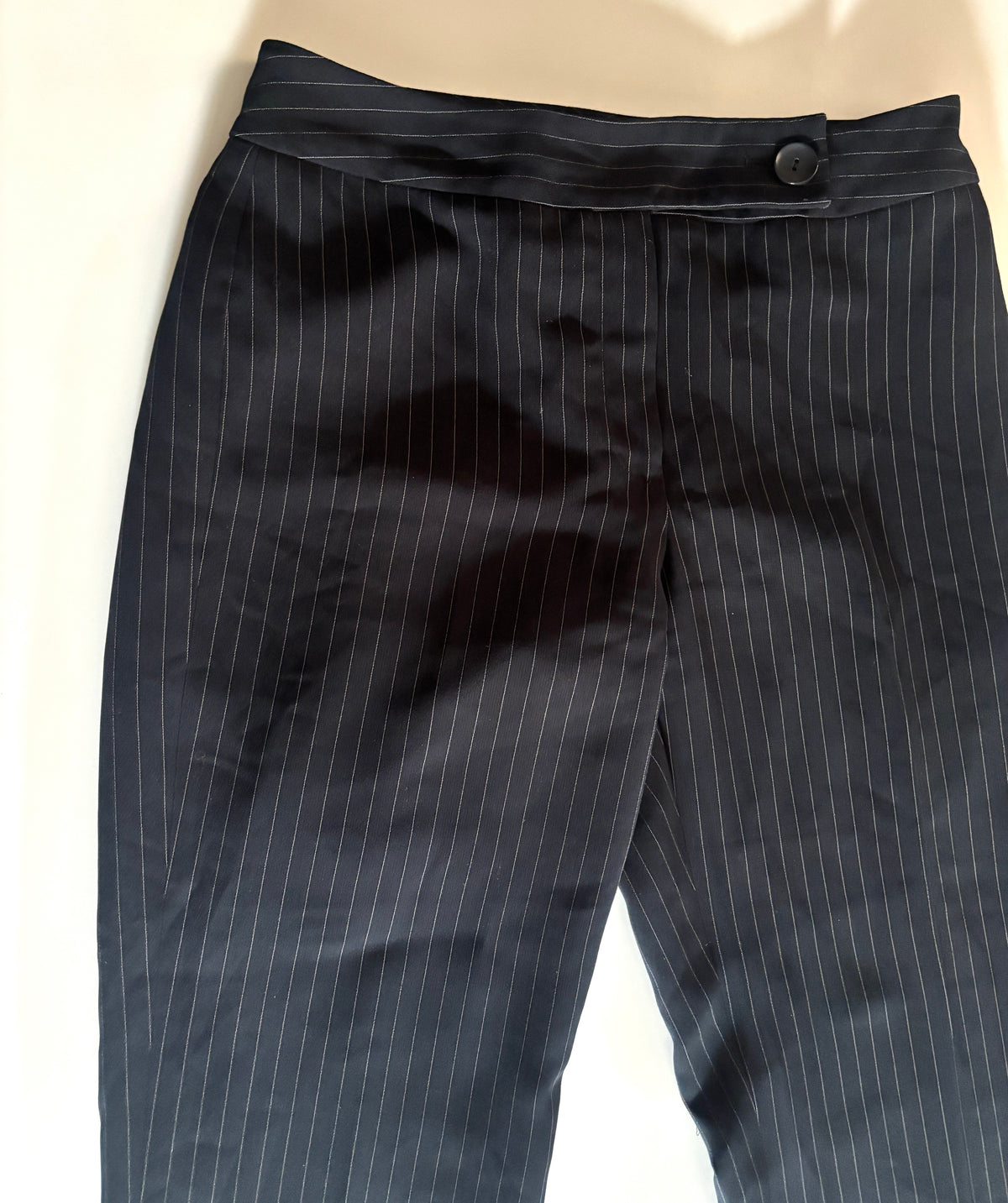 Pantalón vintage azul lineas