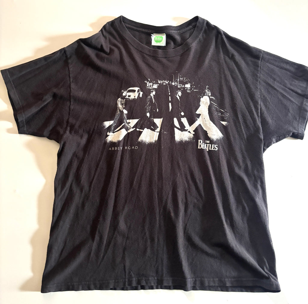 Polera de rock The Beatles etiqueta