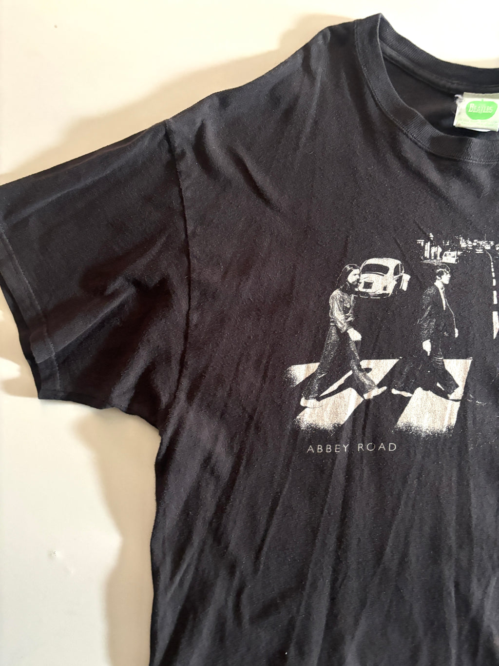 Polera de rock The Beatles etiqueta